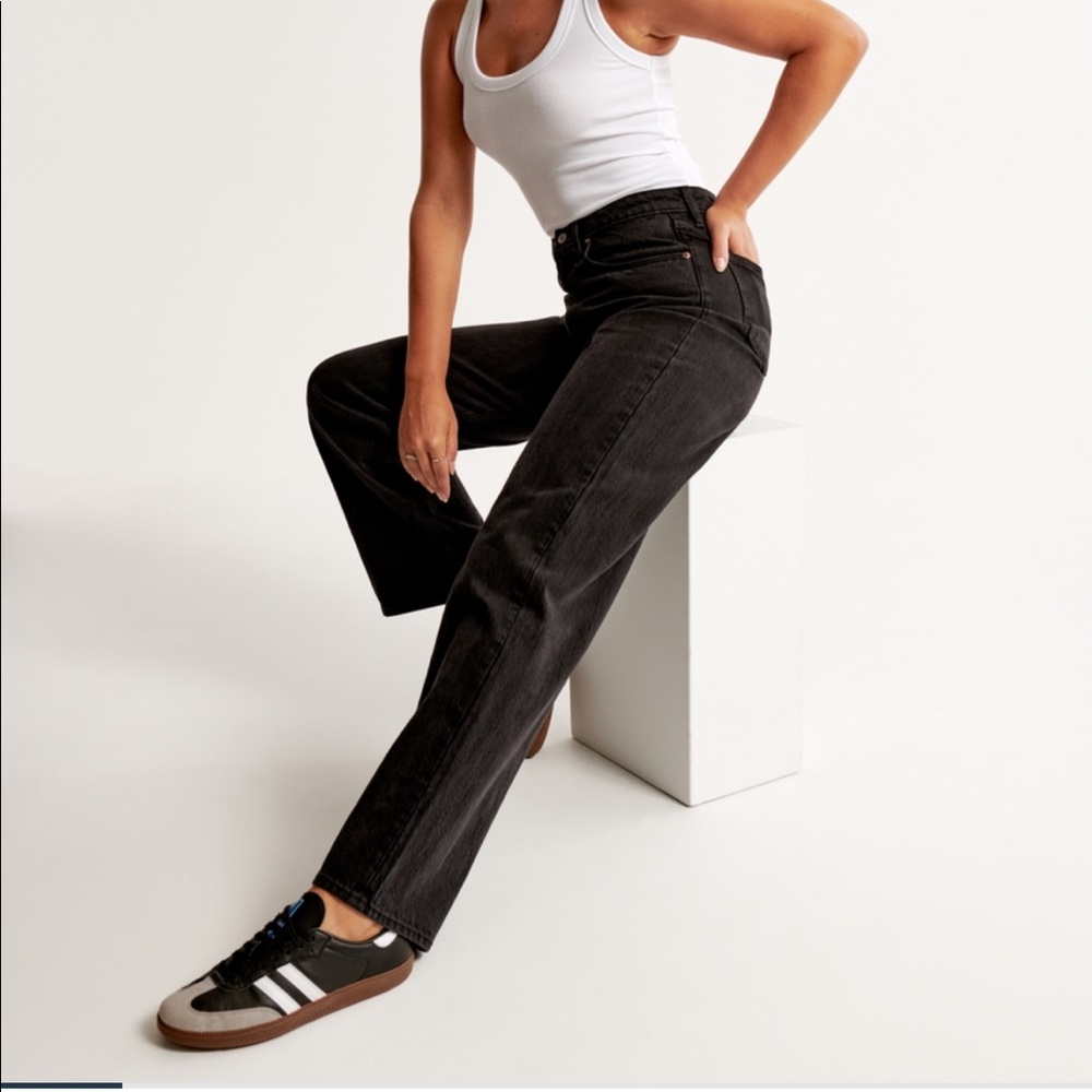 Abercrombie curve love high rise loose jean